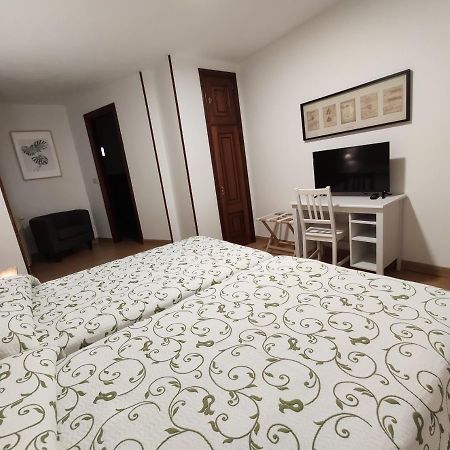Hostal-Restaurante Paris 포카레이 외부 사진